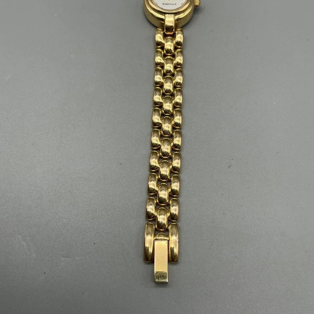 Timex Essentials Women Watch 18mm Gold Tone Bracelet New Battery 7.25